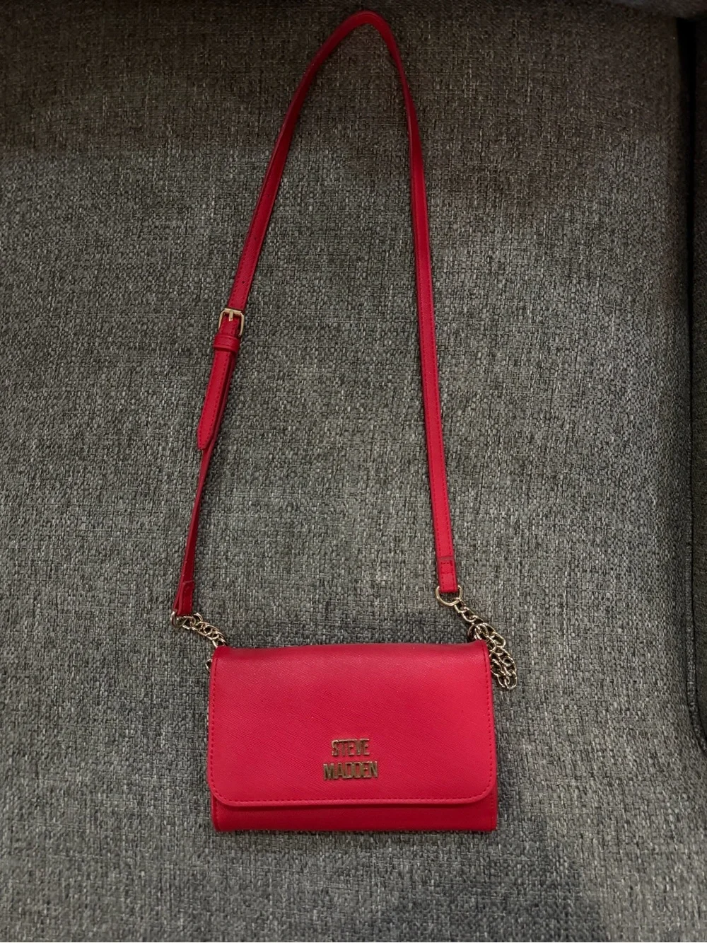 Steve Madden Red Saffiano Crossbody Wallet